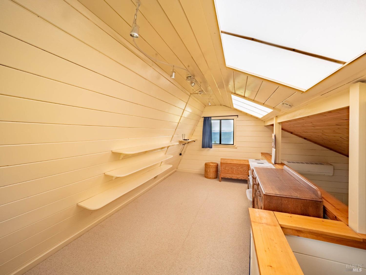 Detail Gallery Image 23 of 98 For 16121 Deer Meadows Rd, Boonville,  CA 95415 - 4 Beds | 3/1 Baths