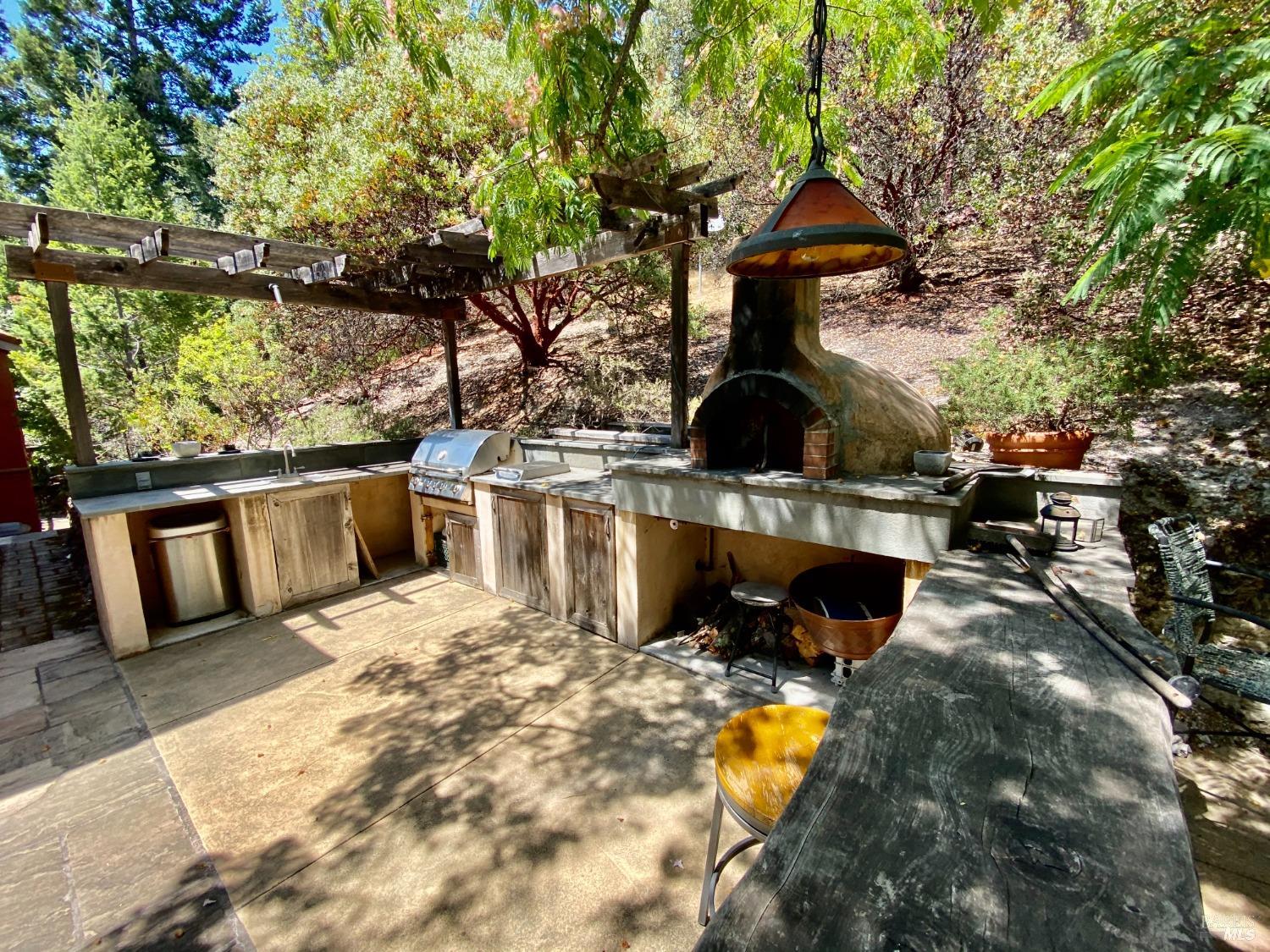 Detail Gallery Image 46 of 81 For 3594 Silverado Trl, Saint Helena,  CA 94574 - 5 Beds | 2/1 Baths