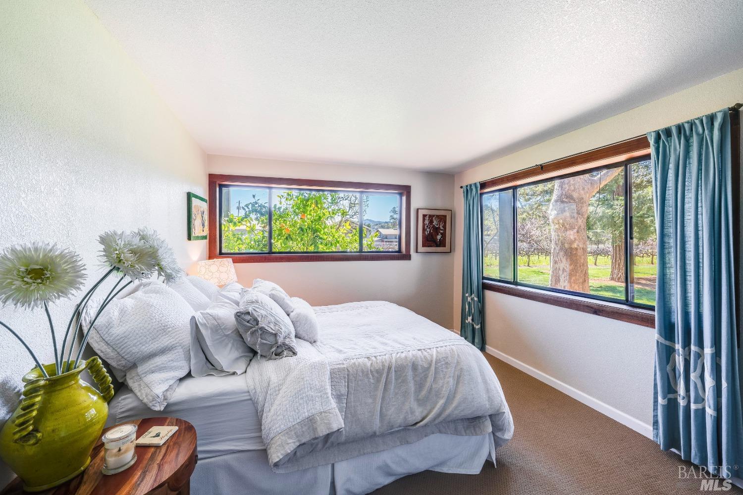 Detail Gallery Image 22 of 53 For 6201 Old River Rd, Ukiah,  CA 95482 - 4 Beds | 2 Baths