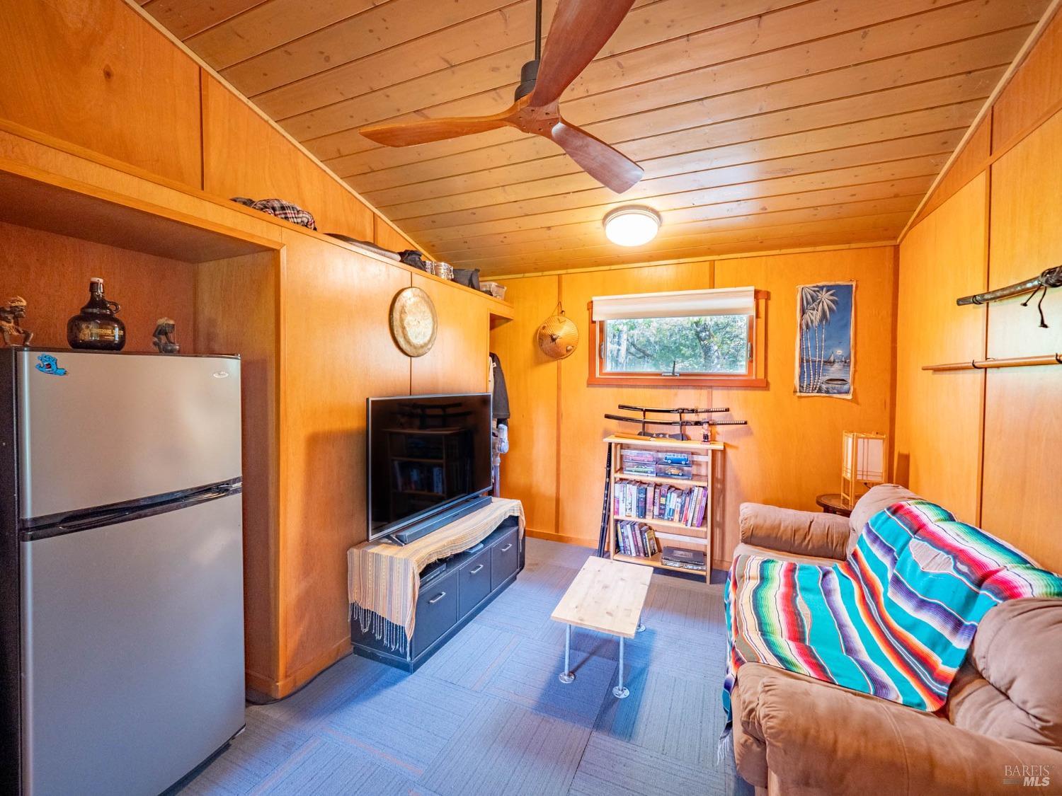 Detail Gallery Image 57 of 98 For 16121 Deer Meadows Rd, Boonville,  CA 95415 - 4 Beds | 3/1 Baths
