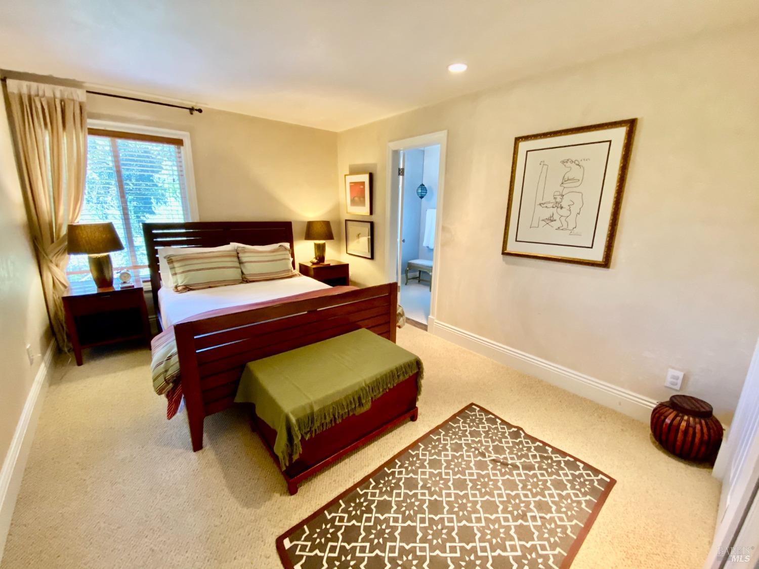 Detail Gallery Image 13 of 81 For 3594 Silverado Trl, Saint Helena,  CA 94574 - 5 Beds | 2/1 Baths