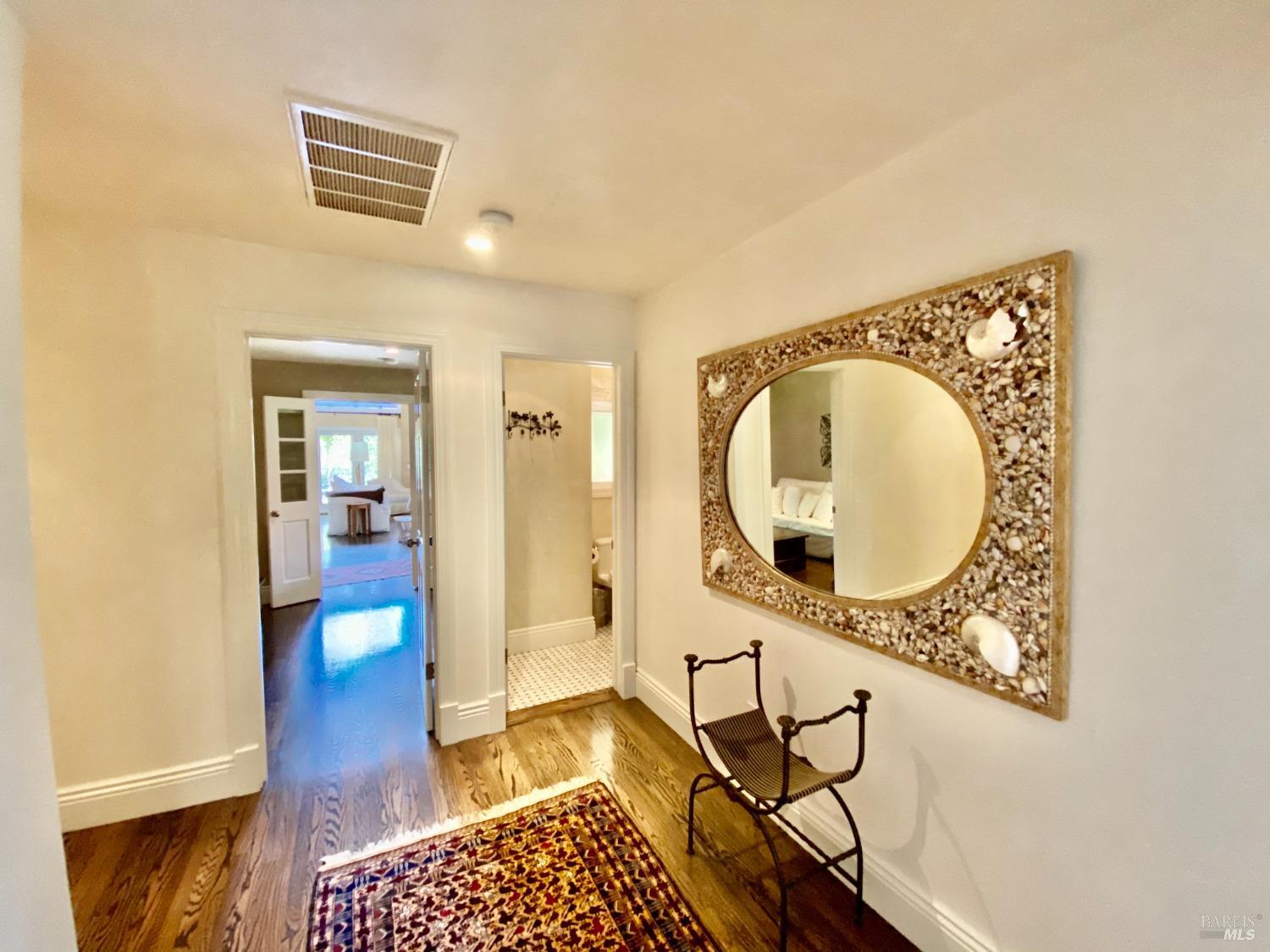 Detail Gallery Image 24 of 81 For 3594 Silverado Trl, Saint Helena,  CA 94574 - 5 Beds | 2/1 Baths