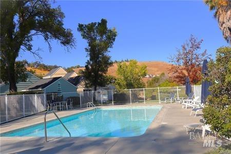 Detail Gallery Image 23 of 28 For 110 Marina Dr, Lakeport,  CA 95453 - 2 Beds | 1/1 Baths