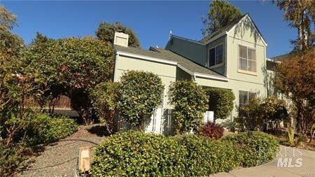 Detail Gallery Image 1 of 28 For 110 Marina Dr, Lakeport,  CA 95453 - 2 Beds | 1/1 Baths