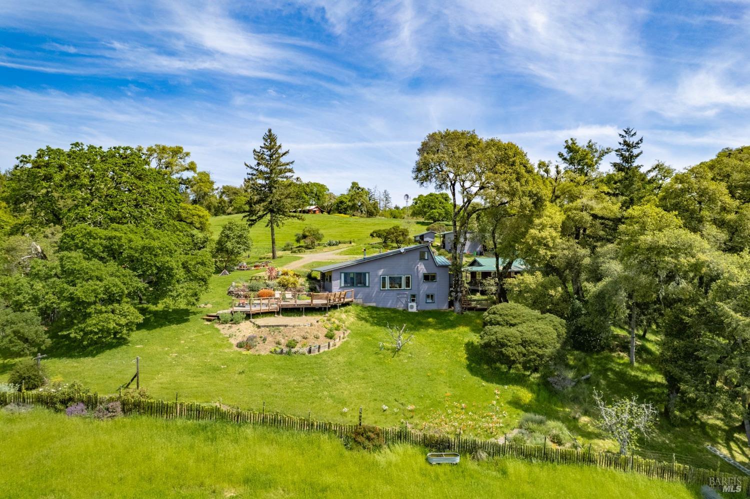 Detail Gallery Image 2 of 98 For 16121 Deer Meadows Rd, Boonville,  CA 95415 - 4 Beds | 3/1 Baths