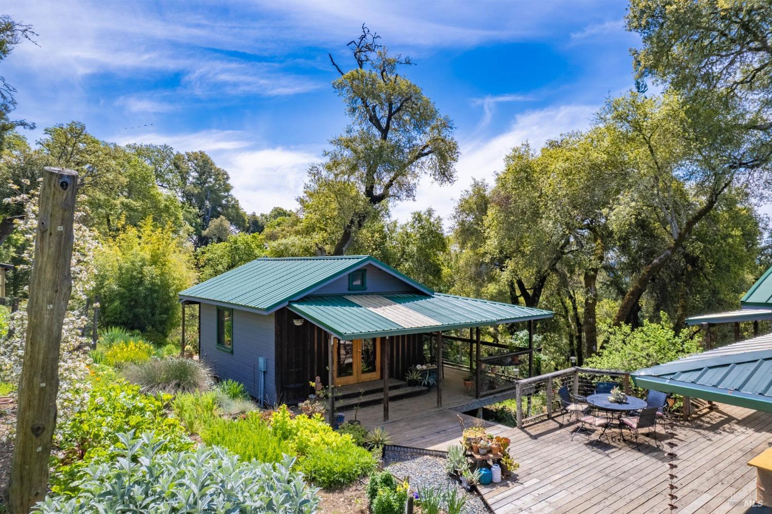 Detail Gallery Image 70 of 98 For 16121 Deer Meadows Rd, Boonville,  CA 95415 - 4 Beds | 3/1 Baths