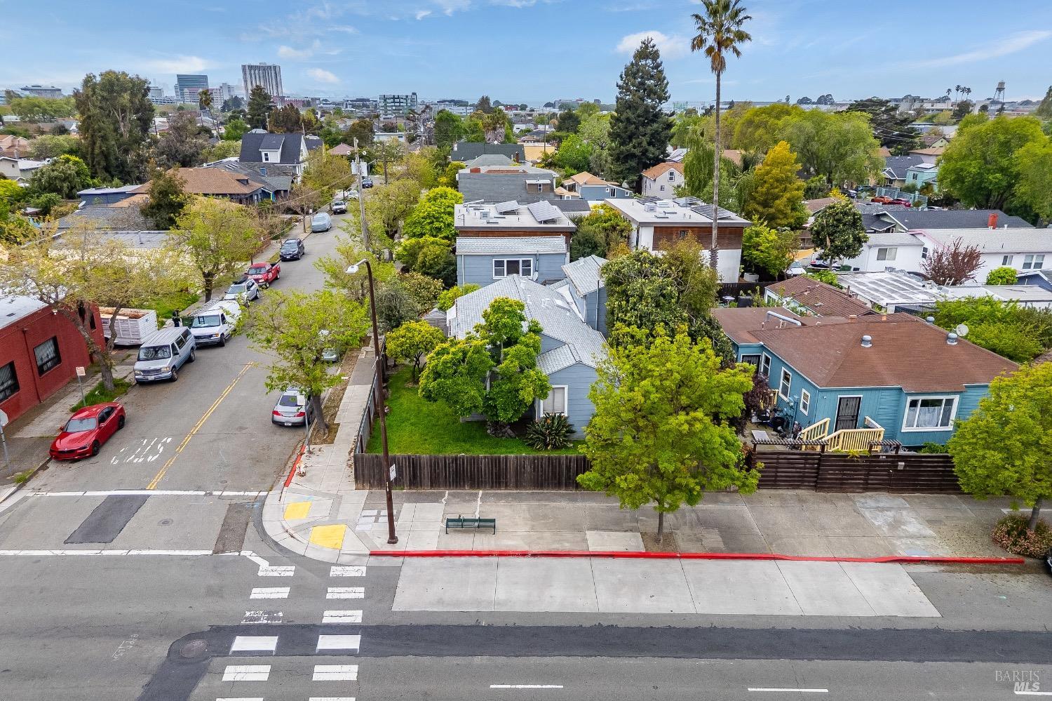 Detail Gallery Image 45 of 58 For 1445 Fairview St St, Berkeley,  CA 94702 - 0 Beds | 0 Baths