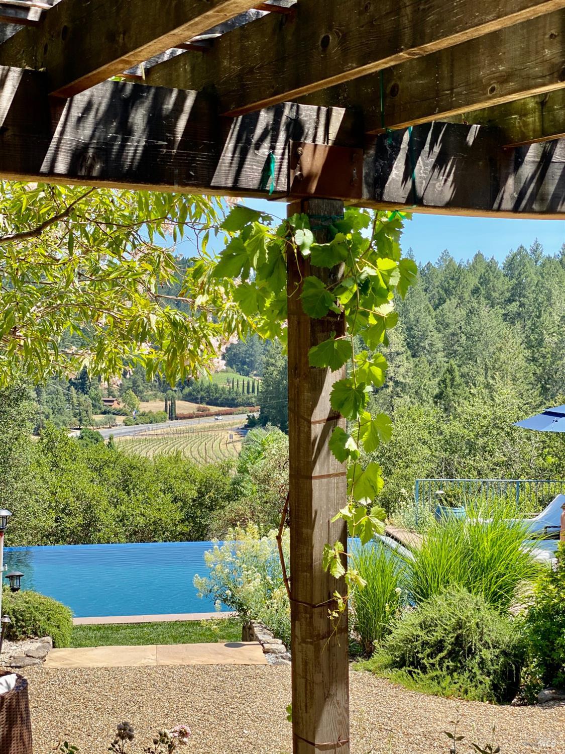Detail Gallery Image 52 of 81 For 3594 Silverado Trl, Saint Helena,  CA 94574 - 5 Beds | 2/1 Baths