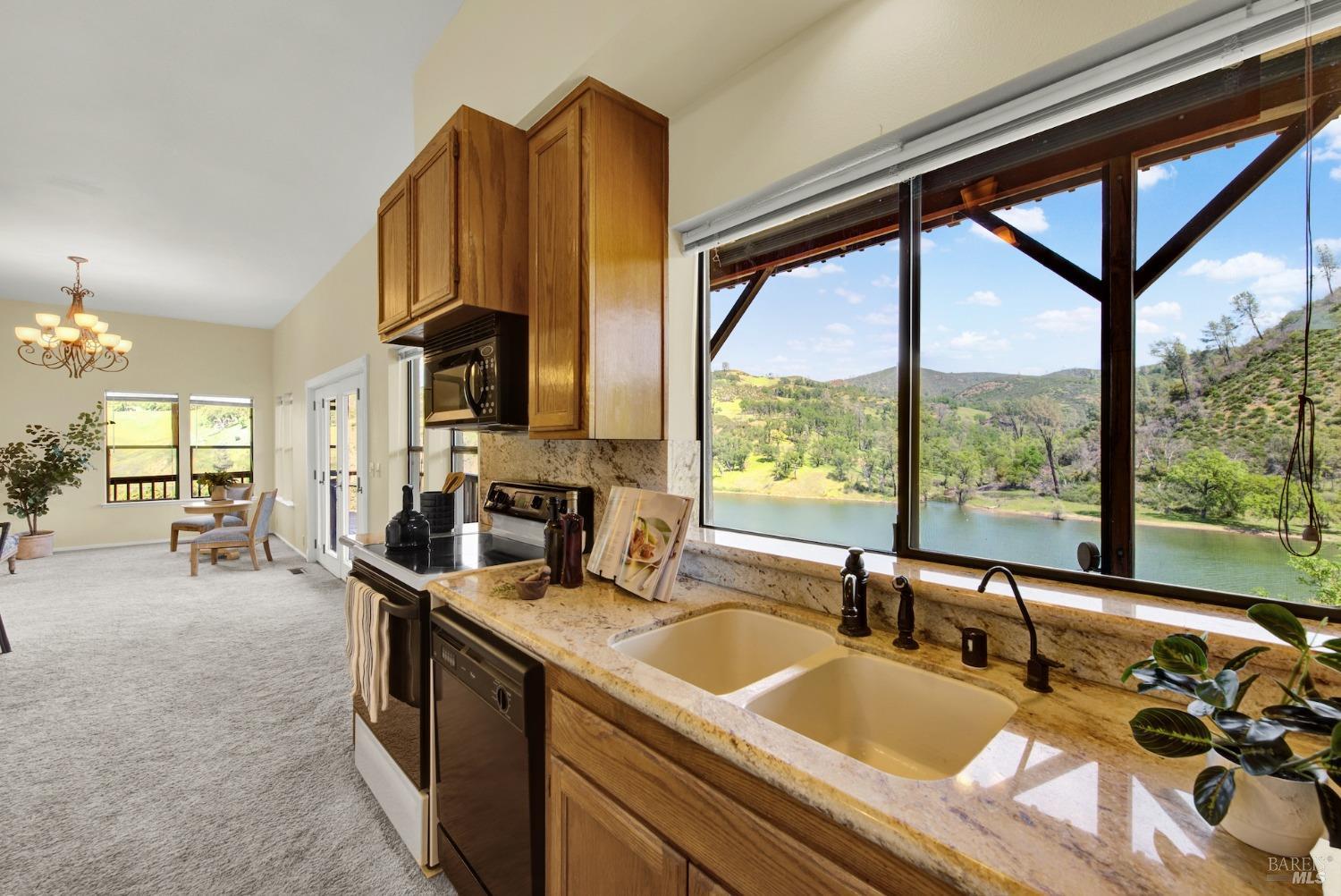 Detail Gallery Image 20 of 79 For 1060 Deputy Dr, Pope Valley,  CA 94567 - 4 Beds | 3 Baths