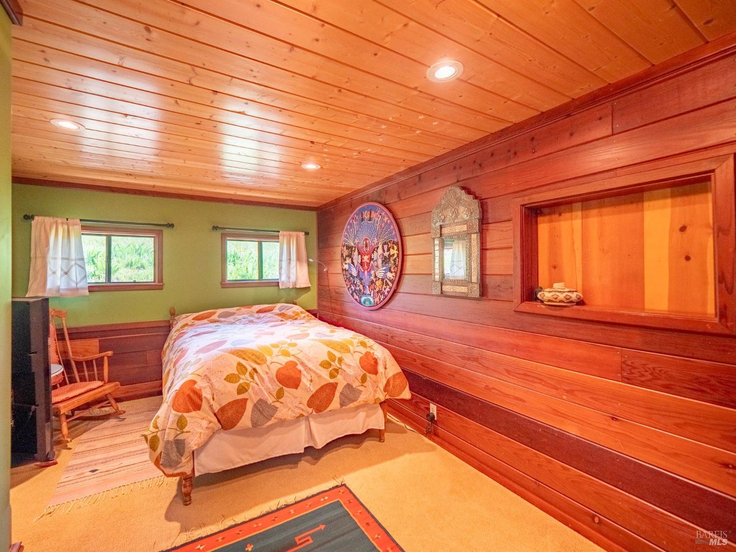 Detail Gallery Image 15 of 98 For 16121 Deer Meadows Rd, Boonville,  CA 95415 - 4 Beds | 3/1 Baths