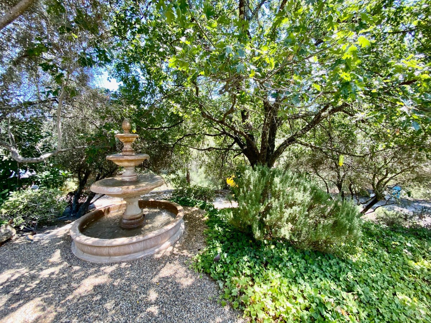 Detail Gallery Image 73 of 81 For 3594 Silverado Trl, Saint Helena,  CA 94574 - 5 Beds | 2/1 Baths