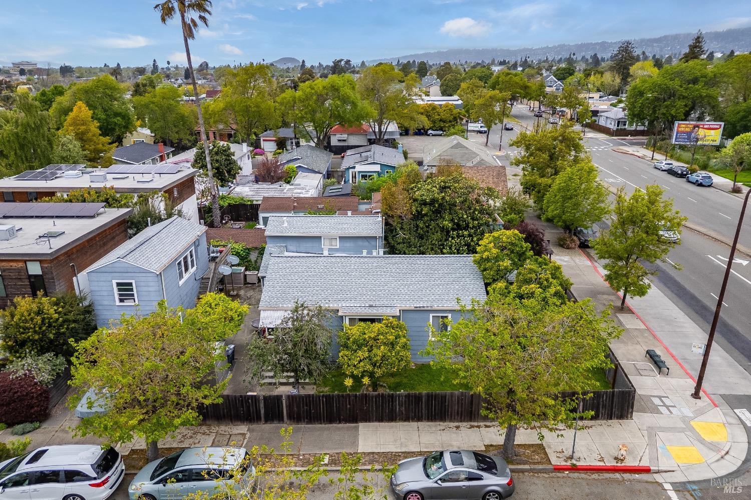 Detail Gallery Image 47 of 58 For 1445 Fairview St St, Berkeley,  CA 94702 - 0 Beds | 0 Baths