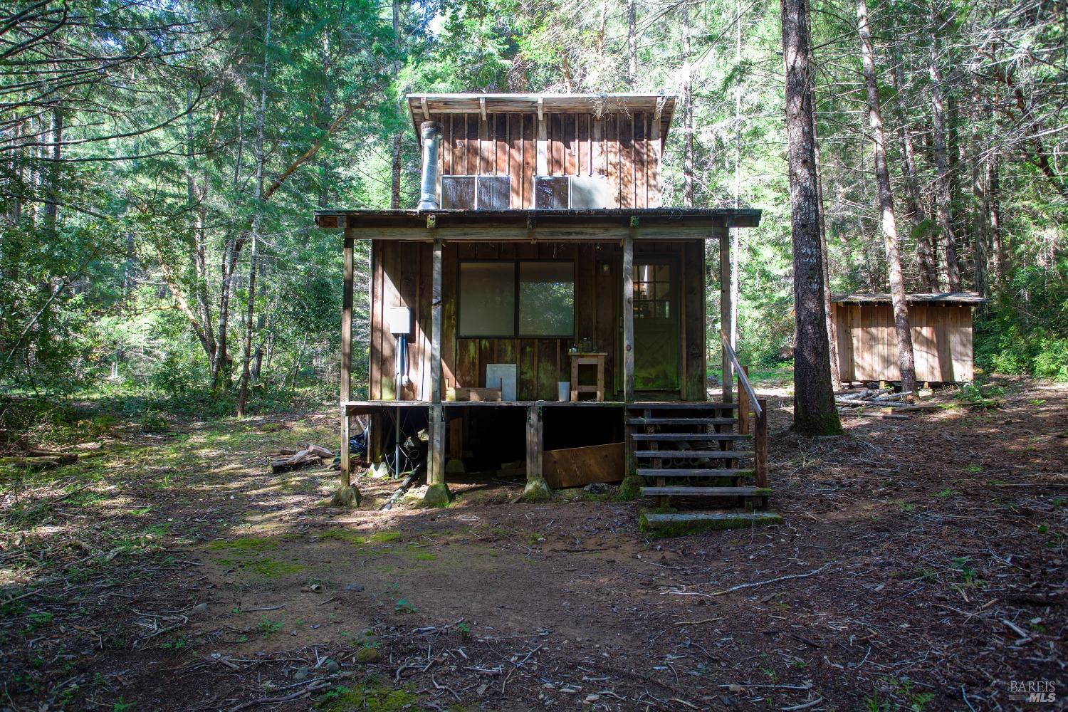 Detail Gallery Image 4 of 25 For 40050 Wilderness Lodge Rd, Branscomb,  CA 95417 - – Beds | – Baths