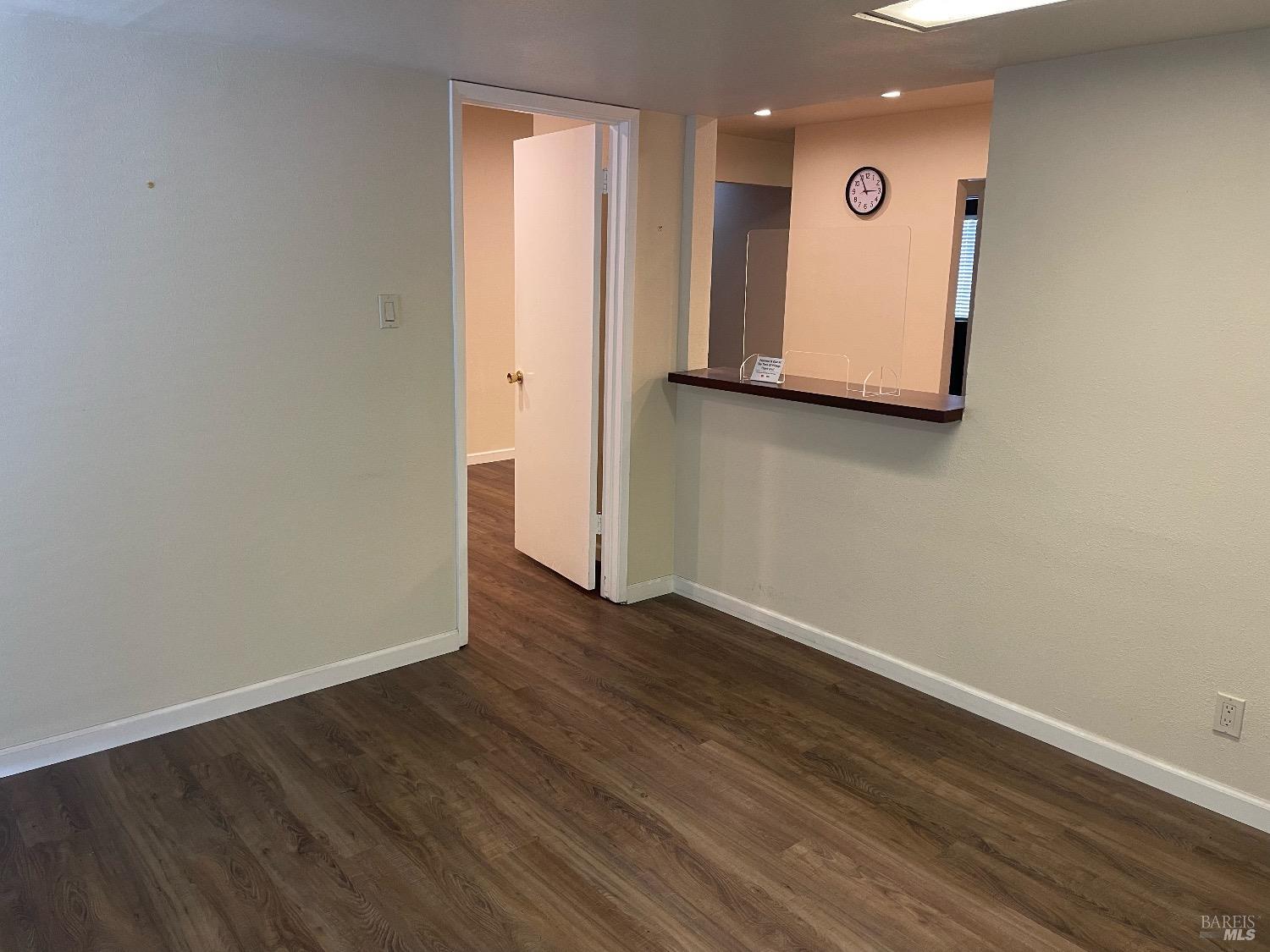 Detail Gallery Image 10 of 23 For 1300 Tennessee St, Vallejo,  CA 94590 - – Beds | – Baths