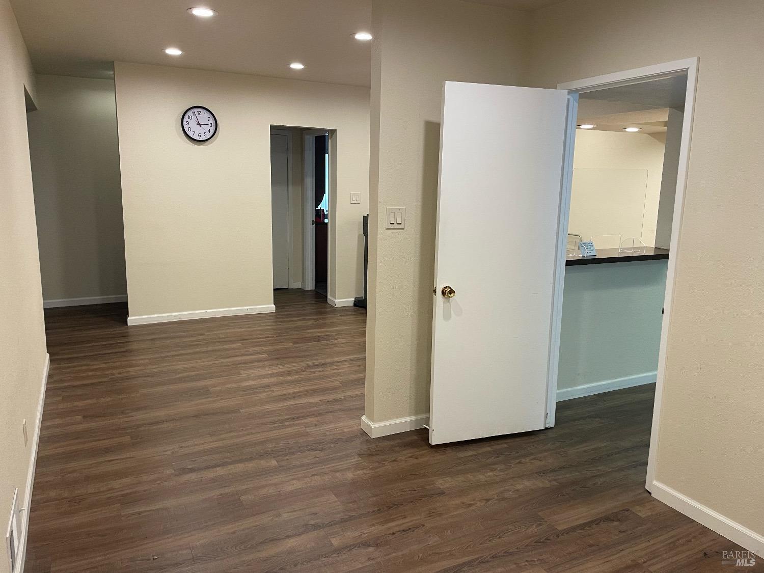 Detail Gallery Image 11 of 23 For 1300 Tennessee St, Vallejo,  CA 94590 - – Beds | – Baths