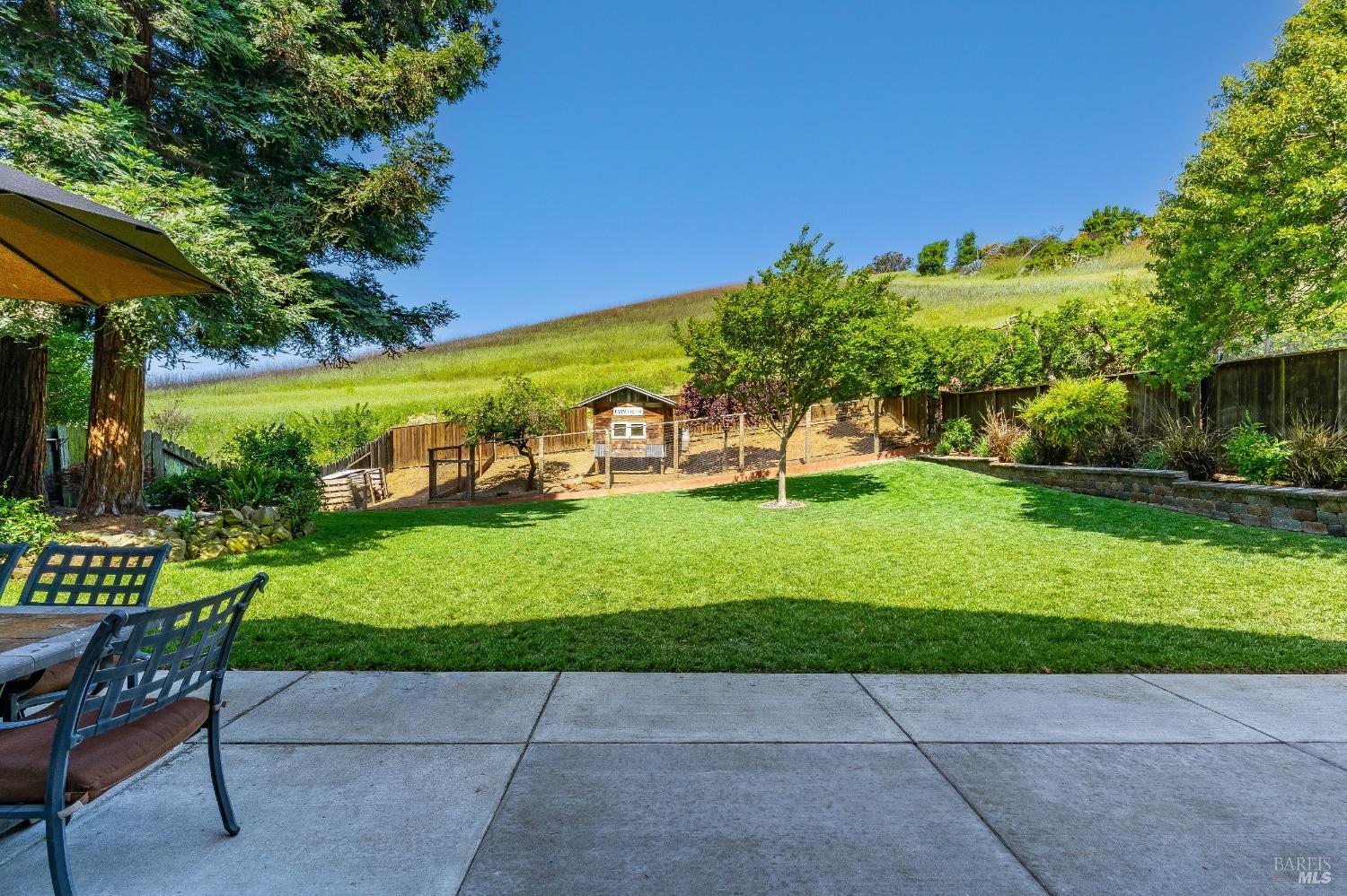 Detail Gallery Image 32 of 47 For 933 Rose Dr, Benicia,  CA 94510 - 3 Beds | 2/1 Baths
