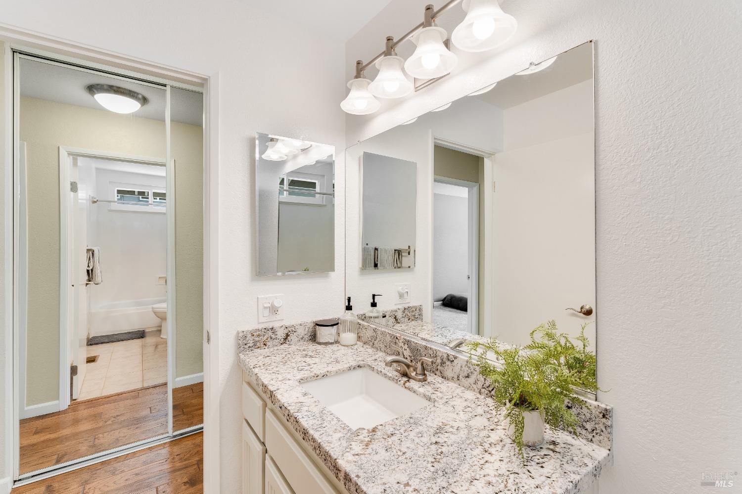 Detail Gallery Image 26 of 47 For 933 Rose Dr, Benicia,  CA 94510 - 3 Beds | 2/1 Baths