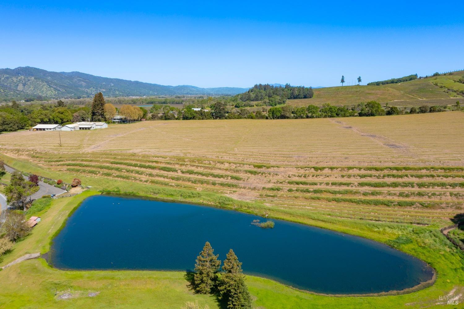 Detail Gallery Image 44 of 53 For 6201 Old River Rd, Ukiah,  CA 95482 - 4 Beds | 2 Baths