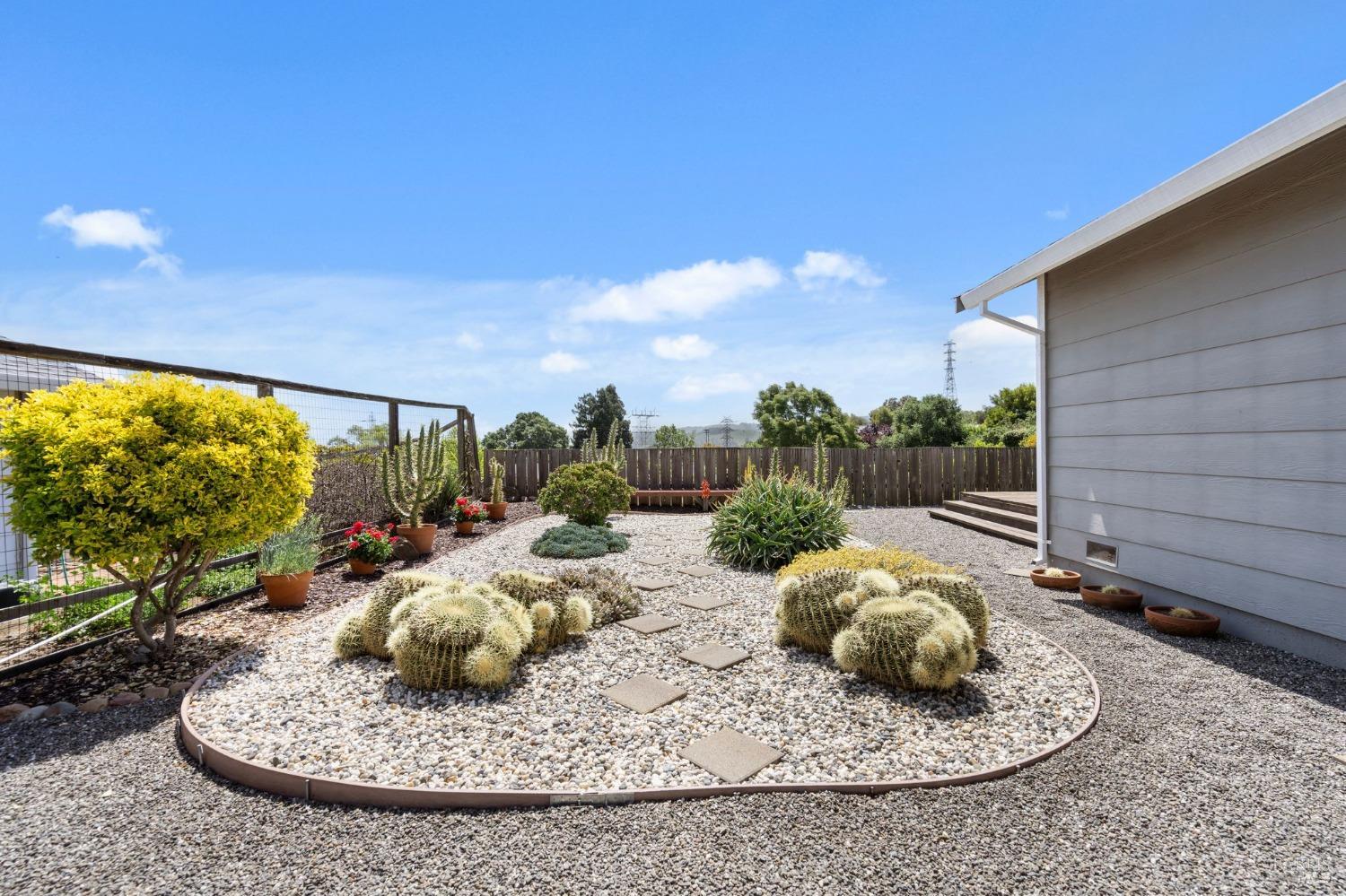 Detail Gallery Image 29 of 33 For 113 Pirates Cv, Vallejo,  CA 94591 - 3 Beds | 2 Baths
