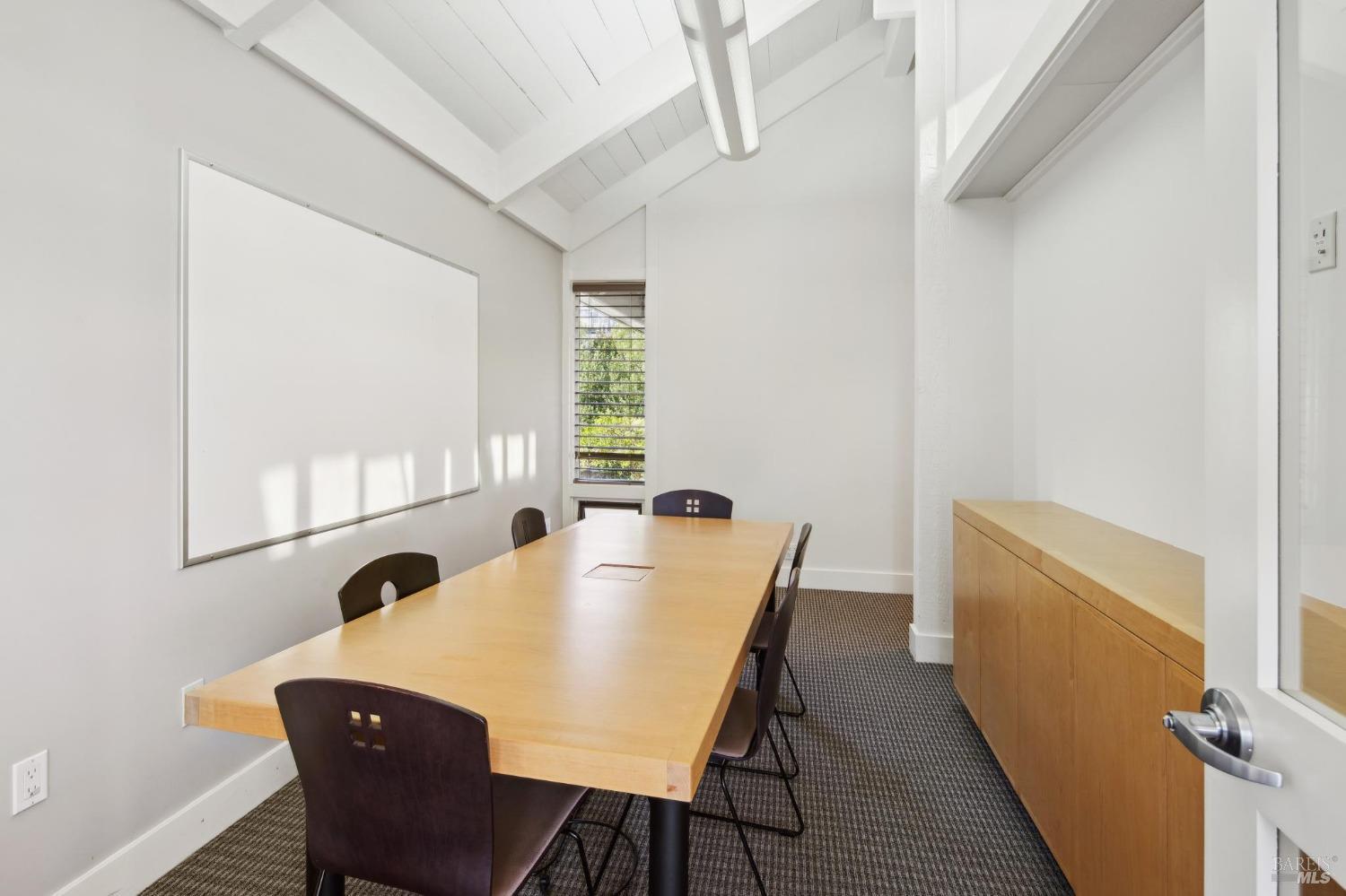 Detail Gallery Image 28 of 33 For 219 Caledonia St, Sausalito,  CA 94965 - – Beds | – Baths
