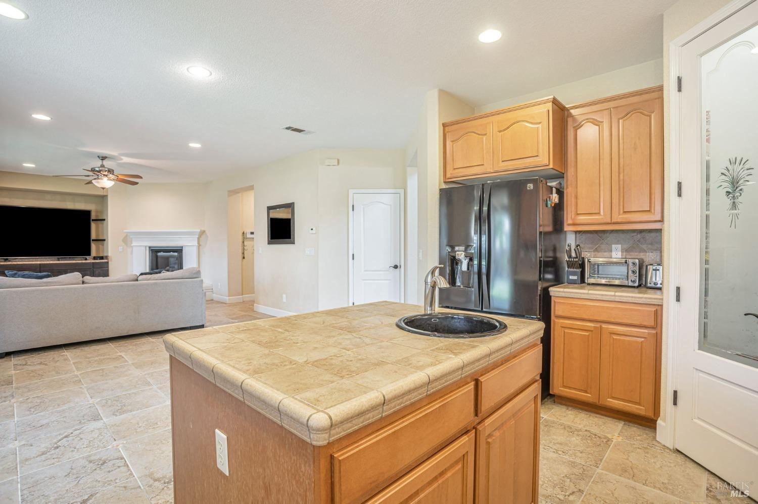 Detail Gallery Image 21 of 46 For 325 Turnbridge St, Vacaville,  CA 95687 - 3 Beds | 2/1 Baths
