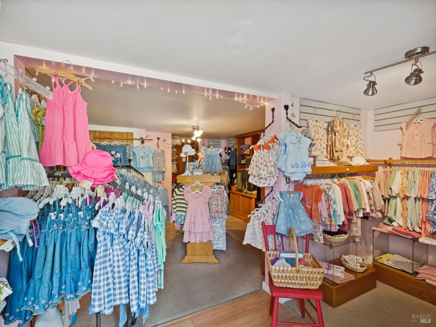 Detail Gallery Image 11 of 49 For 10481 Lansing St, Mendocino,  CA 95460 - – Beds | – Baths