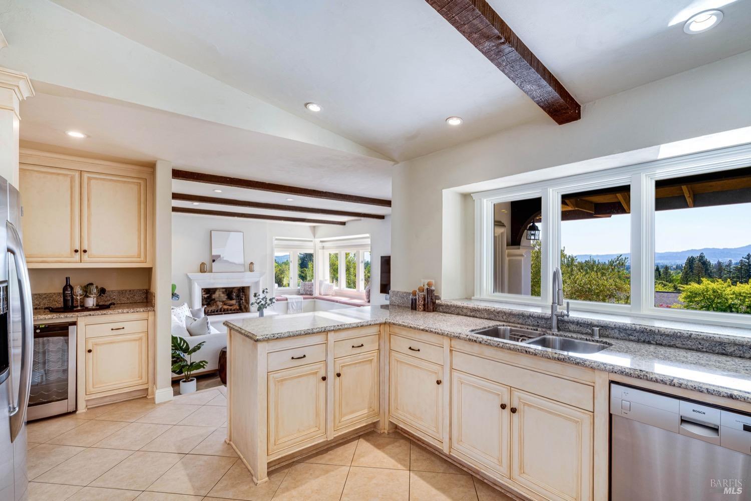 Detail Gallery Image 23 of 67 For 14 Maui Way, Napa,  CA 94558 - 4 Beds | 3 Baths