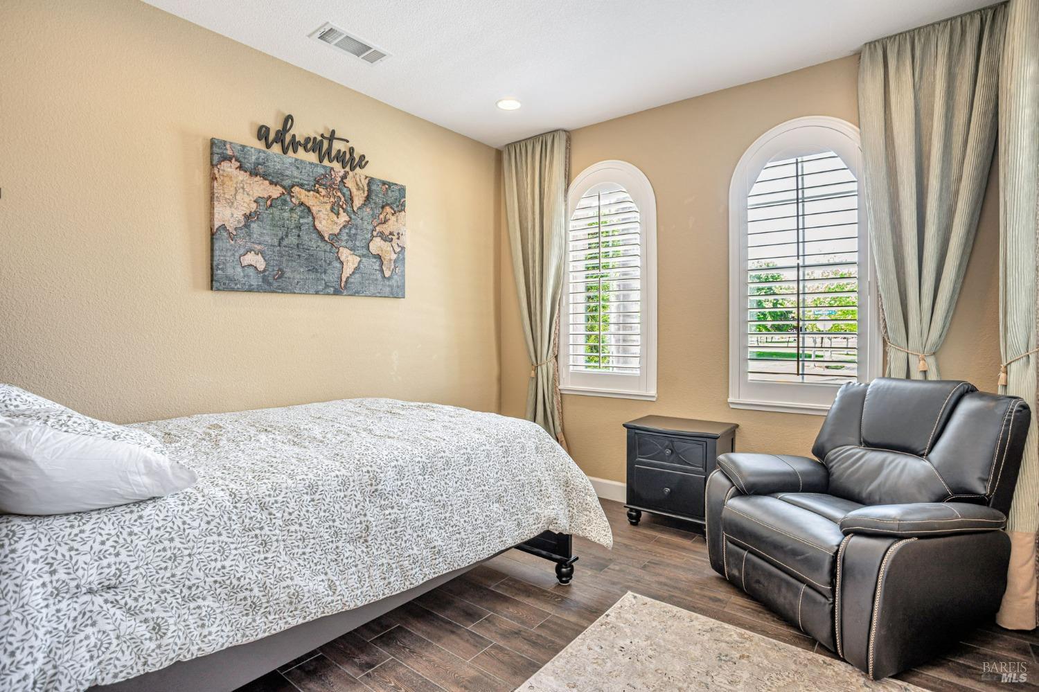 Detail Gallery Image 7 of 46 For 325 Turnbridge St, Vacaville,  CA 95687 - 3 Beds | 2/1 Baths