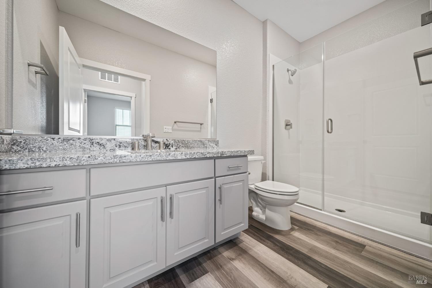 Detail Gallery Image 12 of 21 For 2194 Rustic Oak Ln, Rio Vista,  CA 94571 - 2 Beds | 2 Baths