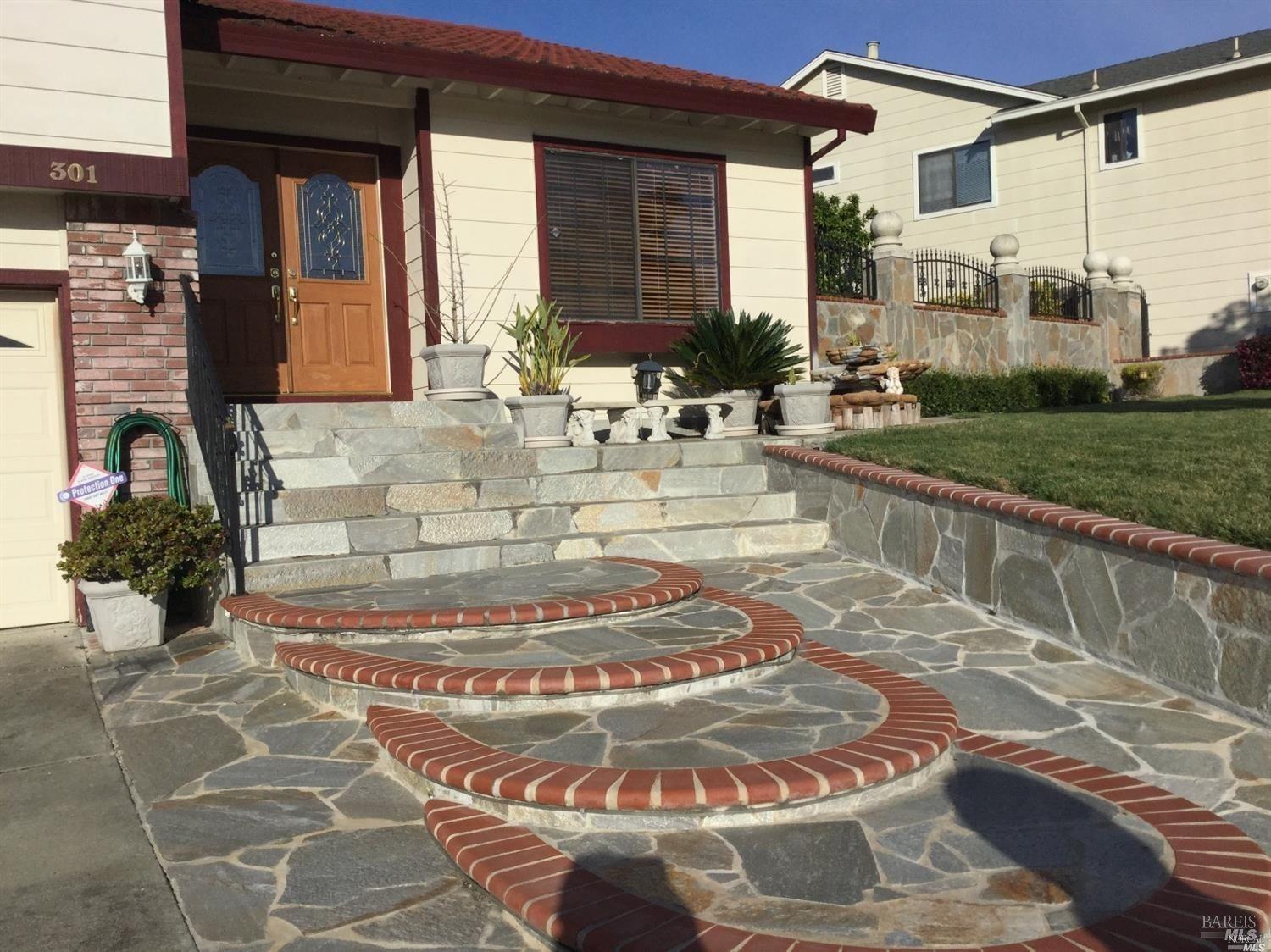 Thumbnail for 301 Sea Mist Dr, Vallejo, CA 94591