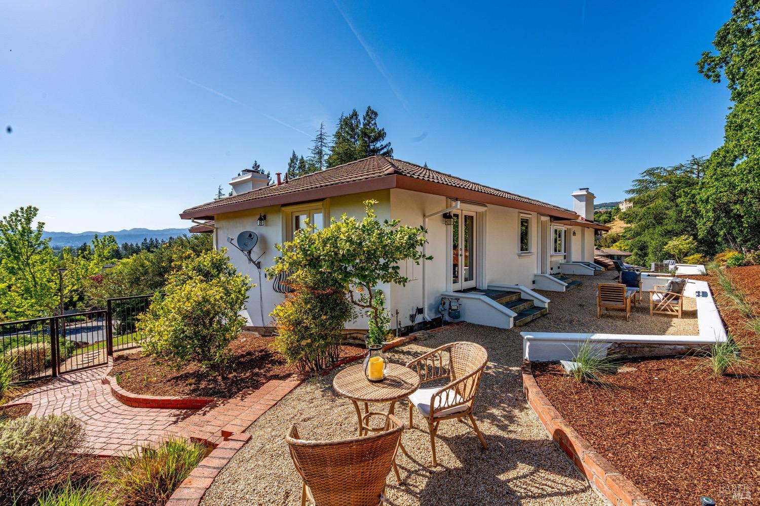 Detail Gallery Image 57 of 67 For 14 Maui Way, Napa,  CA 94558 - 4 Beds | 3 Baths