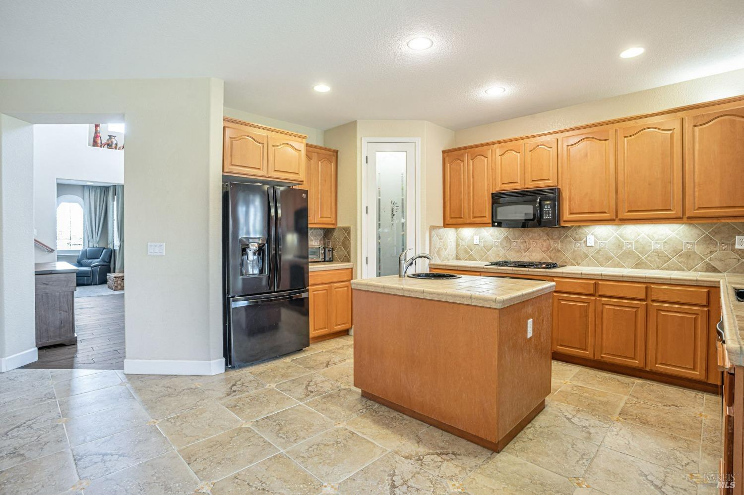 Detail Gallery Image 20 of 46 For 325 Turnbridge St, Vacaville,  CA 95687 - 3 Beds | 2/1 Baths