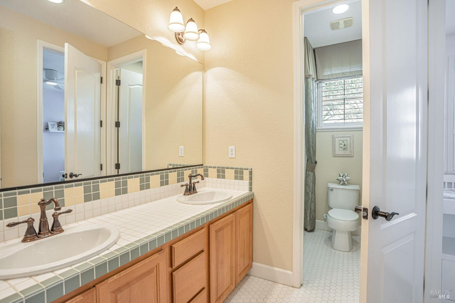 Detail Gallery Image 33 of 46 For 325 Turnbridge St, Vacaville,  CA 95687 - 3 Beds | 2/1 Baths