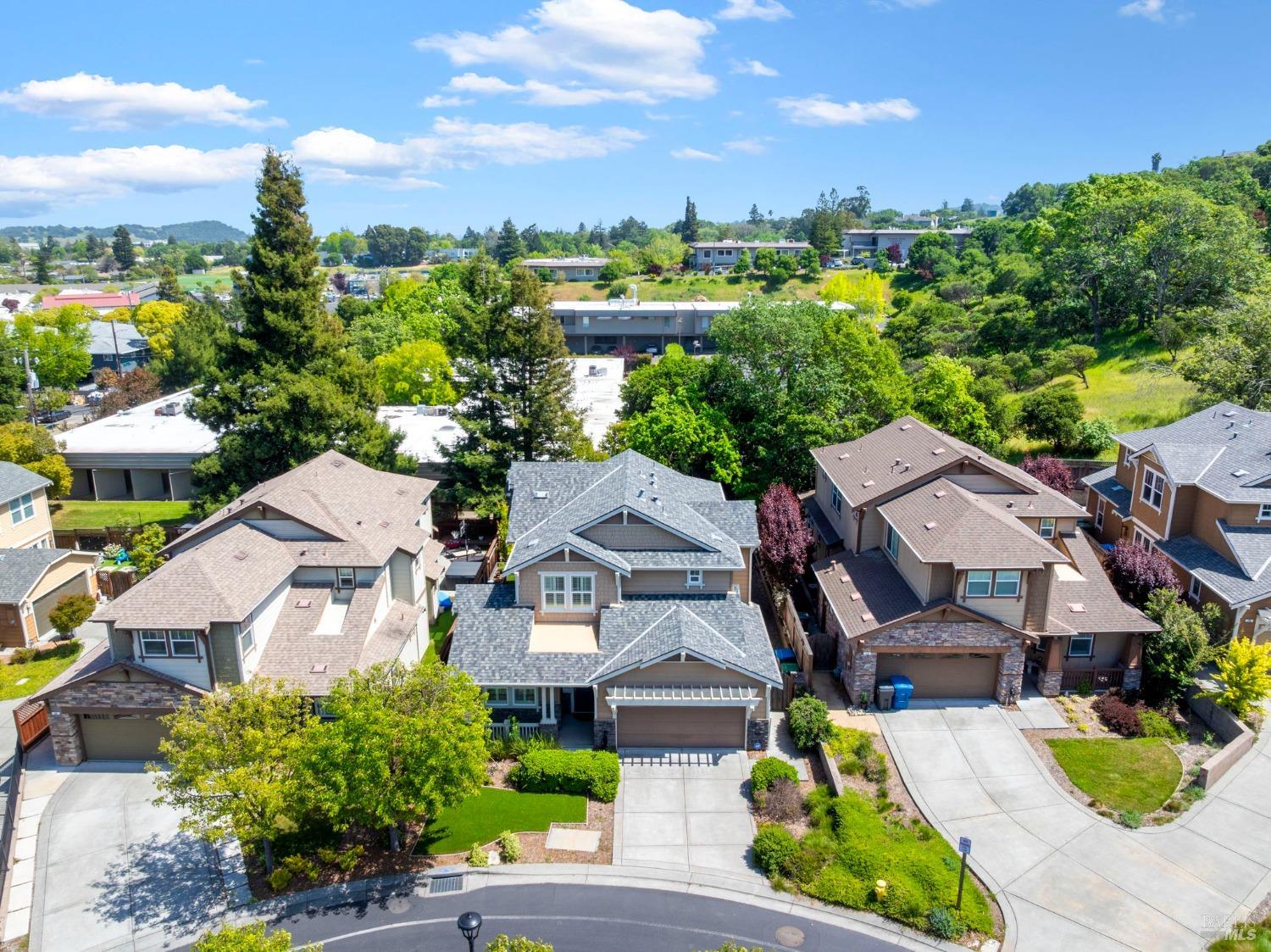 Detail Gallery Image 66 of 73 For 34 Canyon Green Loop, Novato,  CA 94947 - 4 Beds | 3 Baths