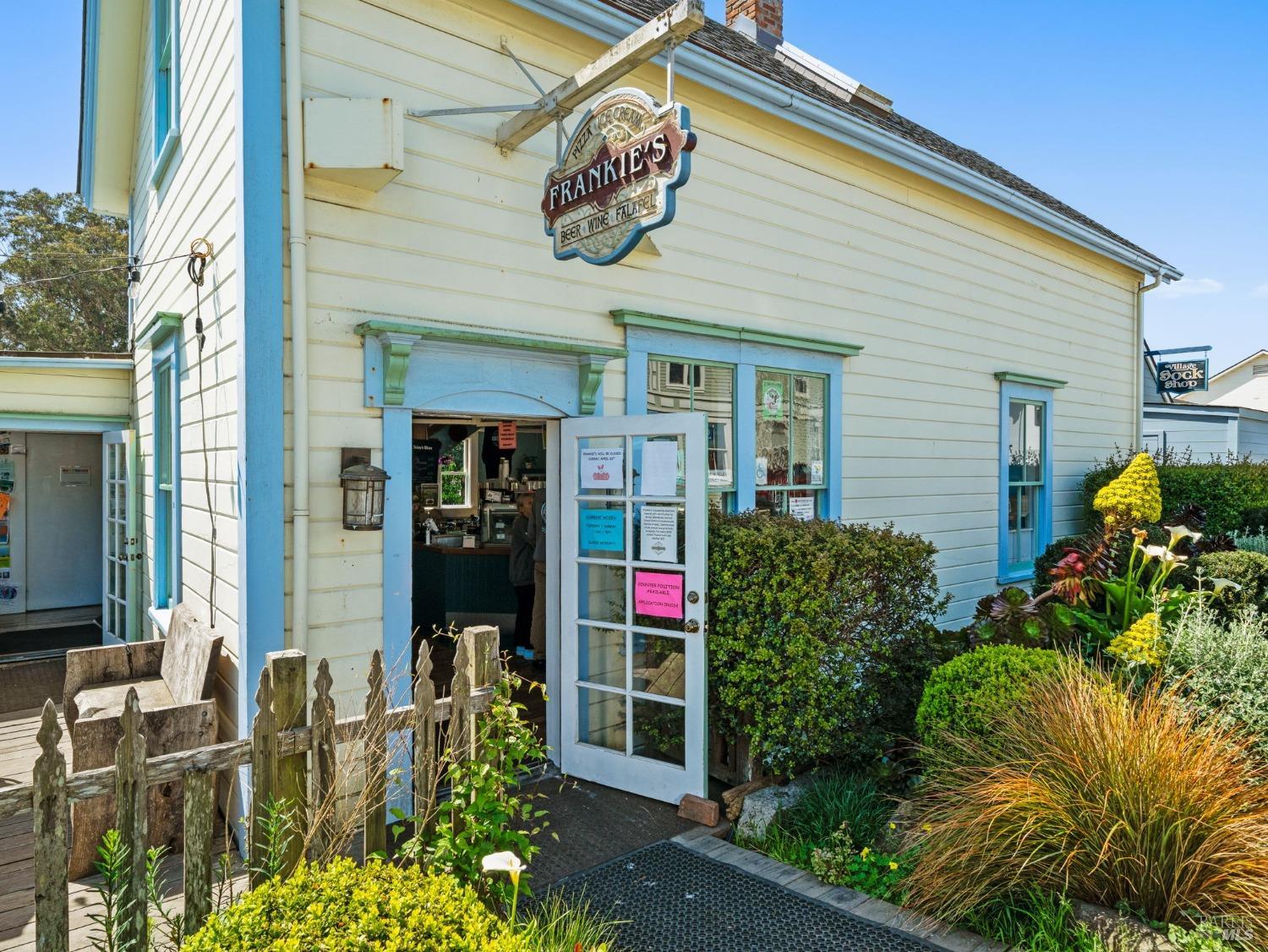 Detail Gallery Image 15 of 49 For 10481 Lansing St, Mendocino,  CA 95460 - – Beds | – Baths