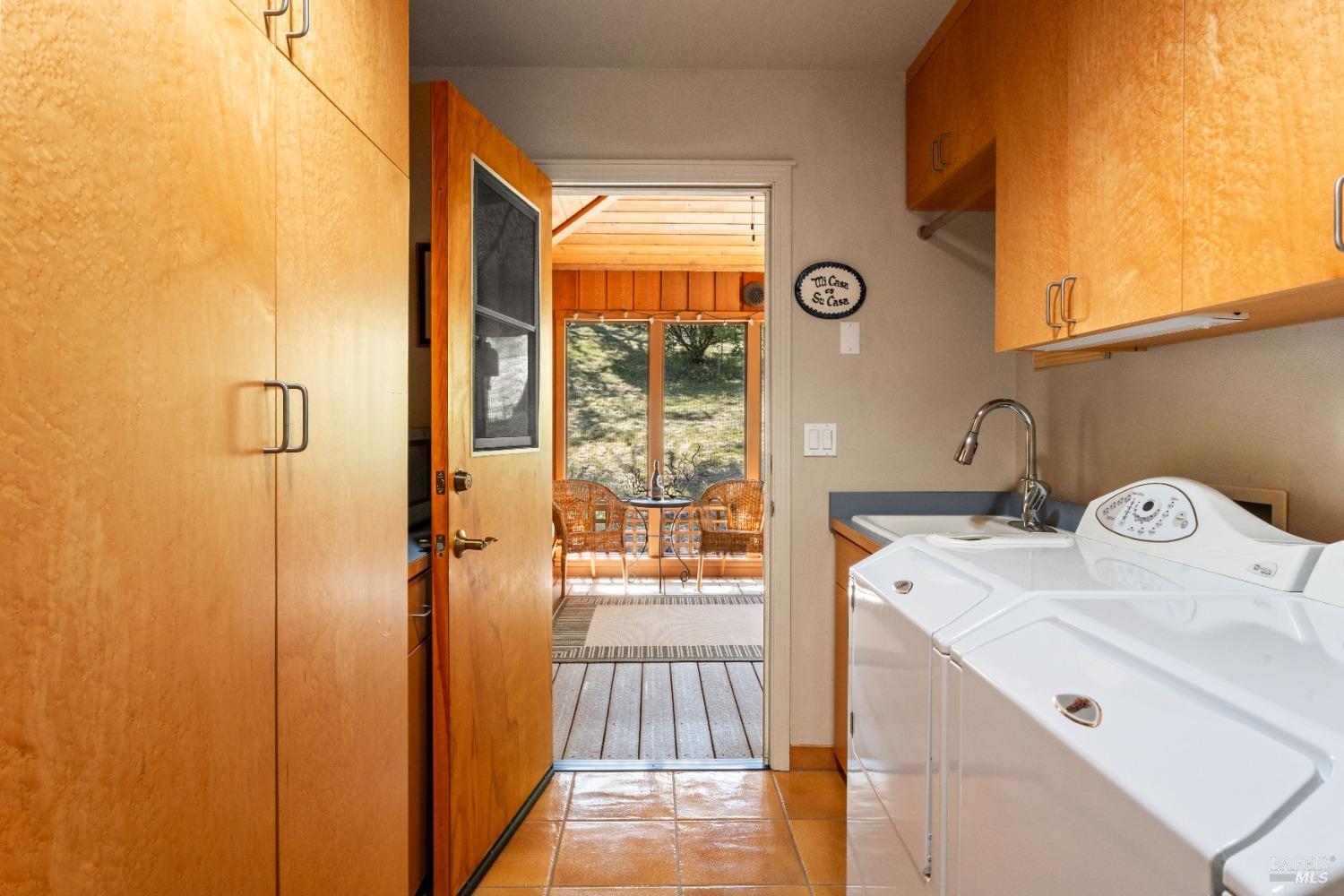 Detail Gallery Image 17 of 56 For 3400 Mcnab Ranch Rd, Ukiah,  CA 95482 - 3 Beds | 2 Baths