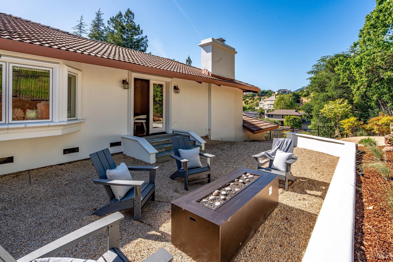 Detail Gallery Image 55 of 67 For 14 Maui Way, Napa,  CA 94558 - 4 Beds | 3 Baths