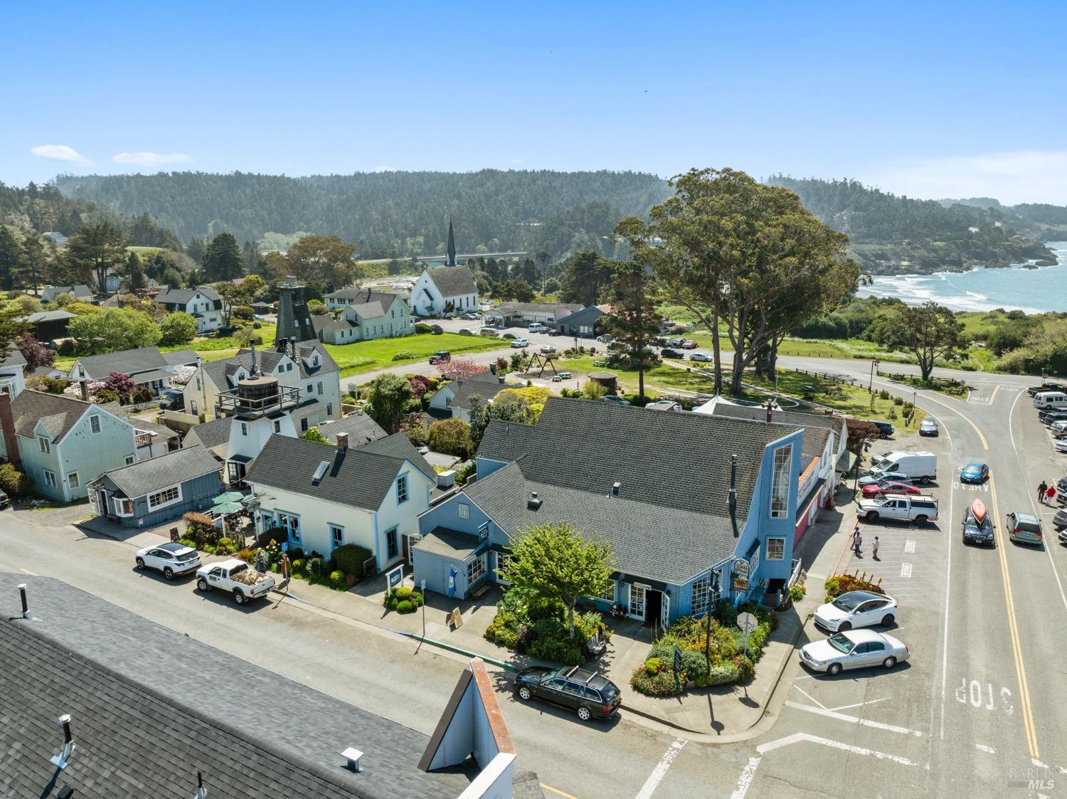 Detail Gallery Image 8 of 49 For 10481 Lansing St, Mendocino,  CA 95460 - – Beds | – Baths