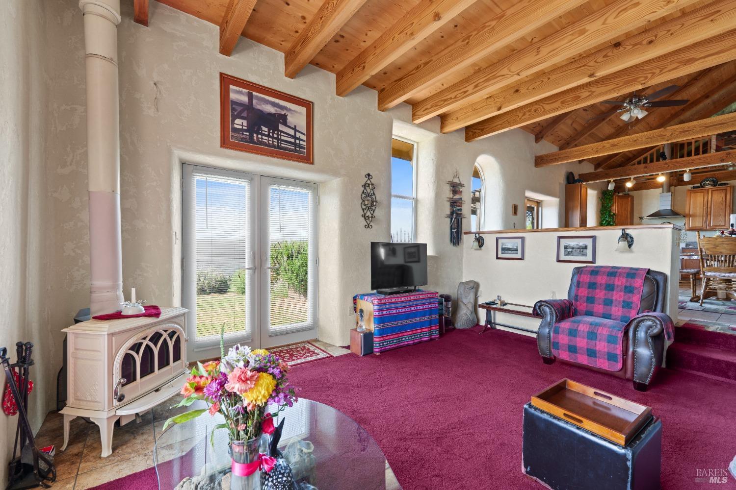 Detail Gallery Image 9 of 43 For 9655 Peachland Rd, Boonville,  CA 95415 - 4 Beds | 4 Baths
