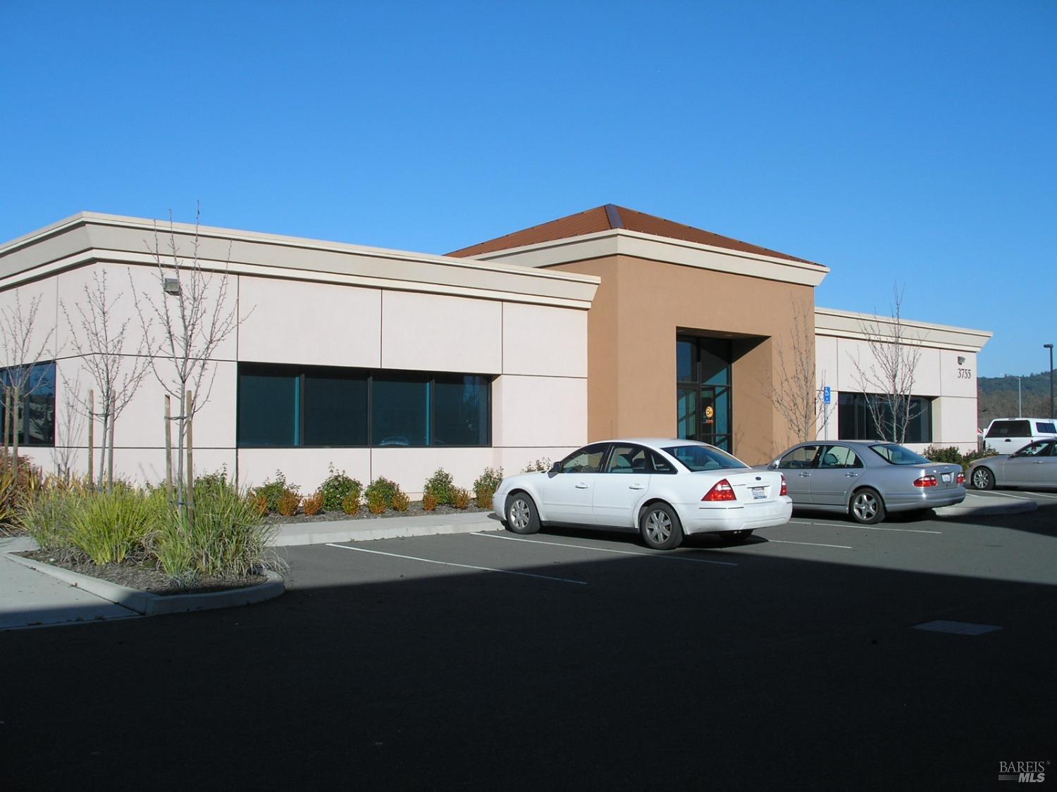 Detail Gallery Image 1 of 1 For 3755 Brickway Blvd #100,  Santa Rosa,  CA 95403 - – Beds | – Baths