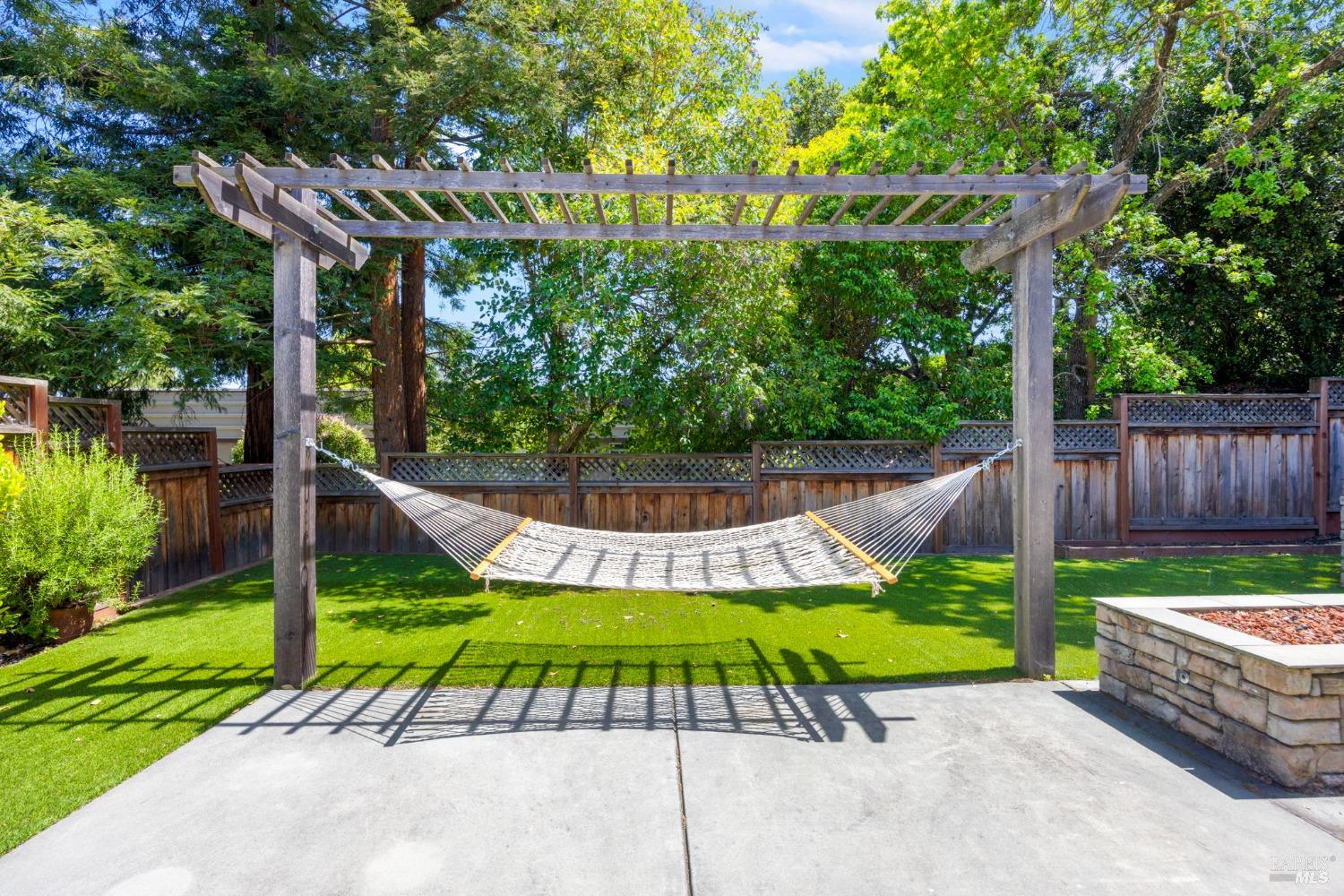 Detail Gallery Image 61 of 73 For 34 Canyon Green Loop, Novato,  CA 94947 - 4 Beds | 3 Baths