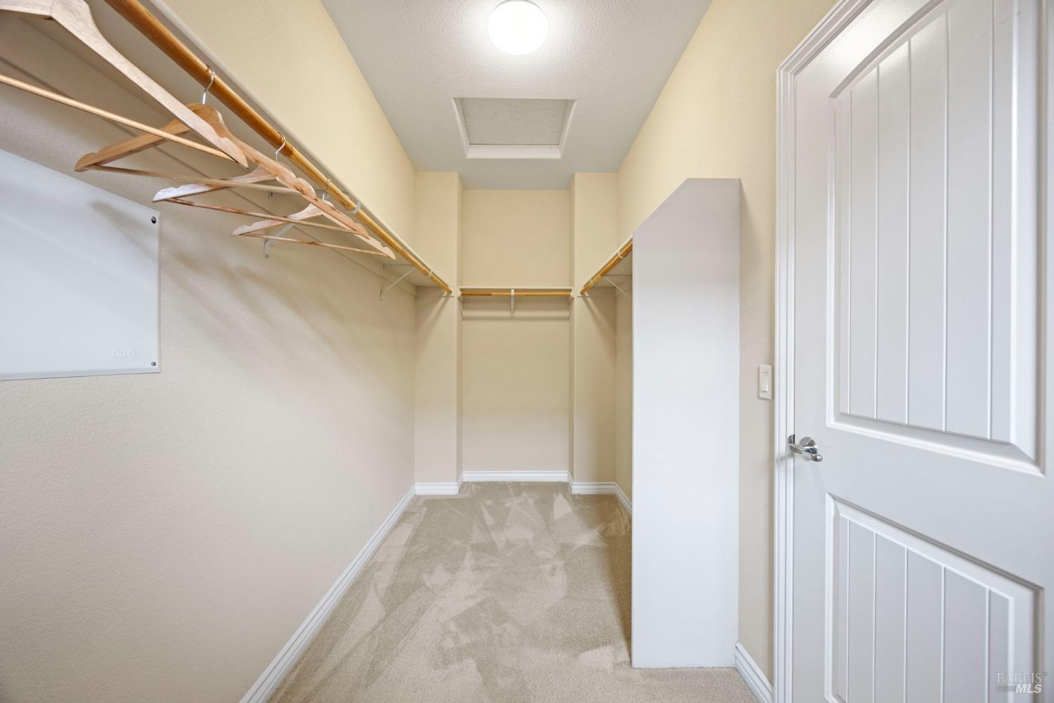 Detail Gallery Image 44 of 73 For 34 Canyon Green Loop, Novato,  CA 94947 - 4 Beds | 3 Baths