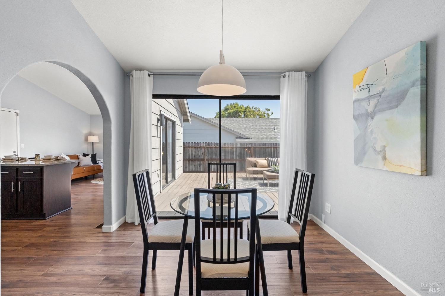Detail Gallery Image 15 of 33 For 113 Pirates Cv, Vallejo,  CA 94591 - 3 Beds | 2 Baths