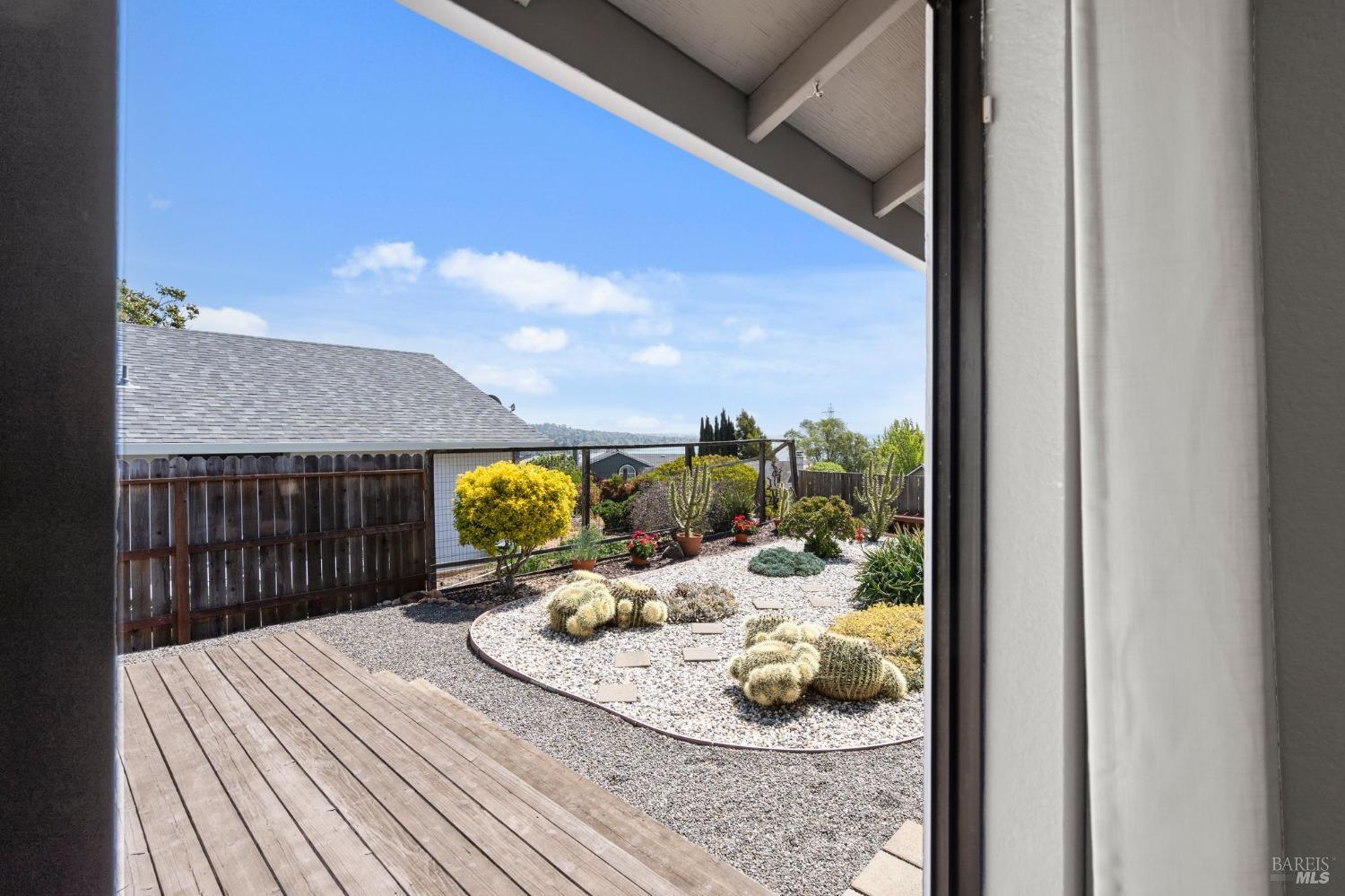 Detail Gallery Image 25 of 33 For 113 Pirates Cv, Vallejo,  CA 94591 - 3 Beds | 2 Baths
