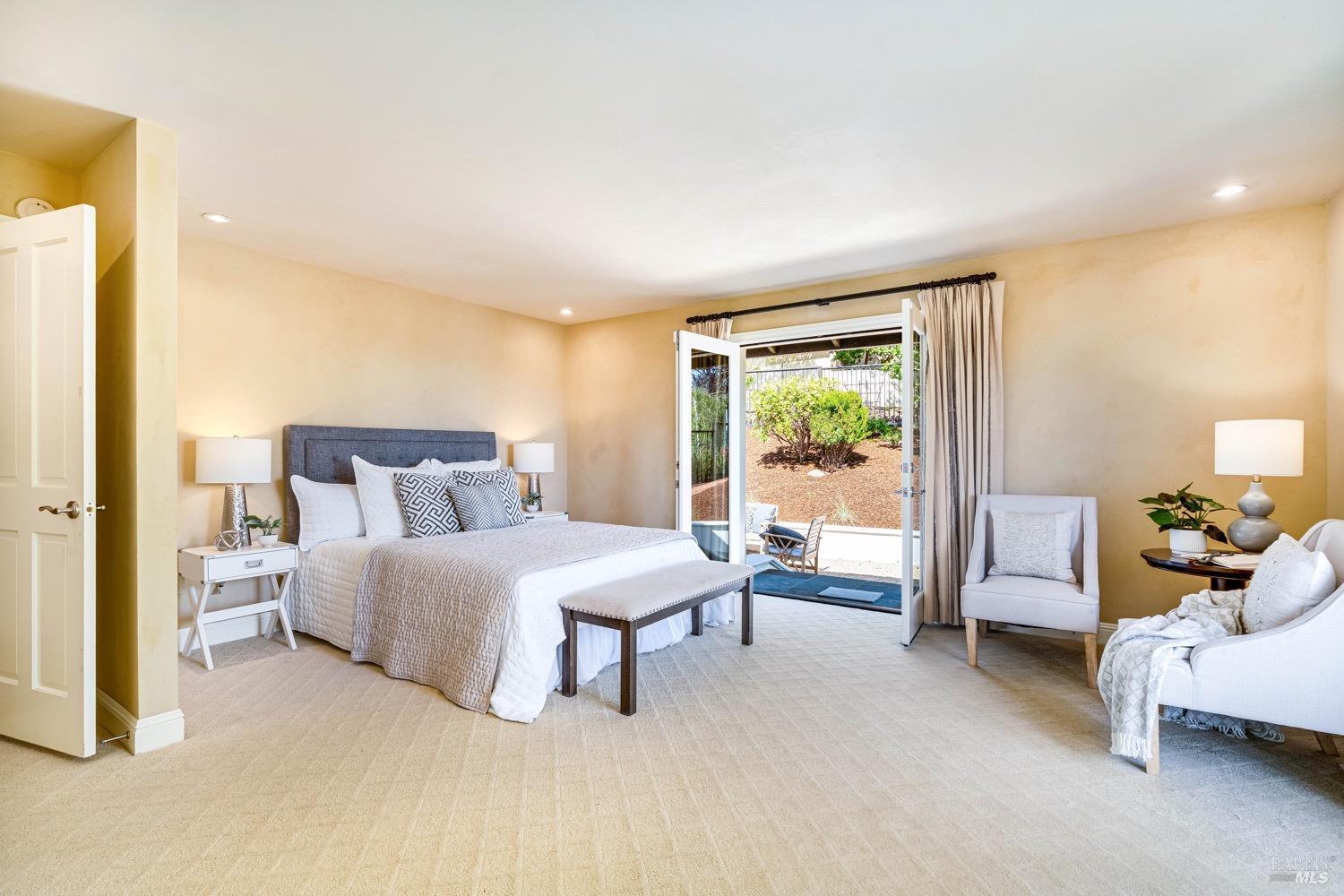 Detail Gallery Image 35 of 67 For 14 Maui Way, Napa,  CA 94558 - 4 Beds | 3 Baths