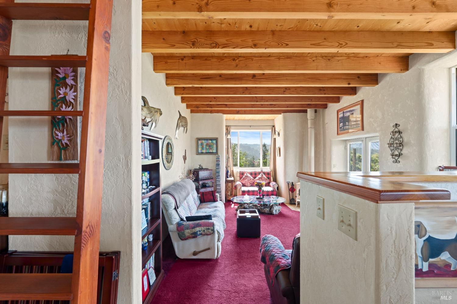 Detail Gallery Image 8 of 43 For 9655 Peachland Rd, Boonville,  CA 95415 - 4 Beds | 4 Baths