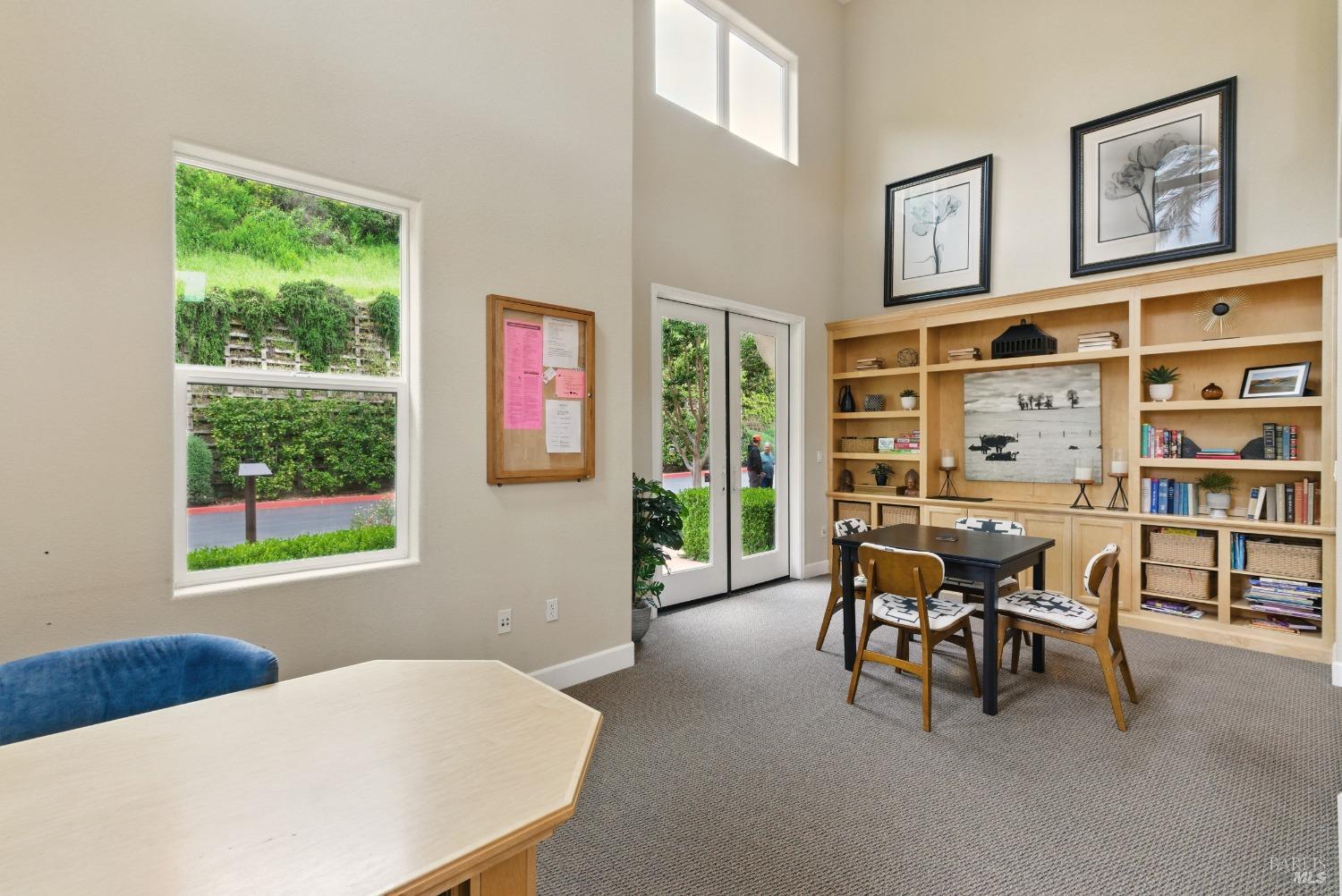 Detail Gallery Image 30 of 39 For 401 North Ave #310,  San Rafael,  CA 94903 - 1 Beds | 1 Baths