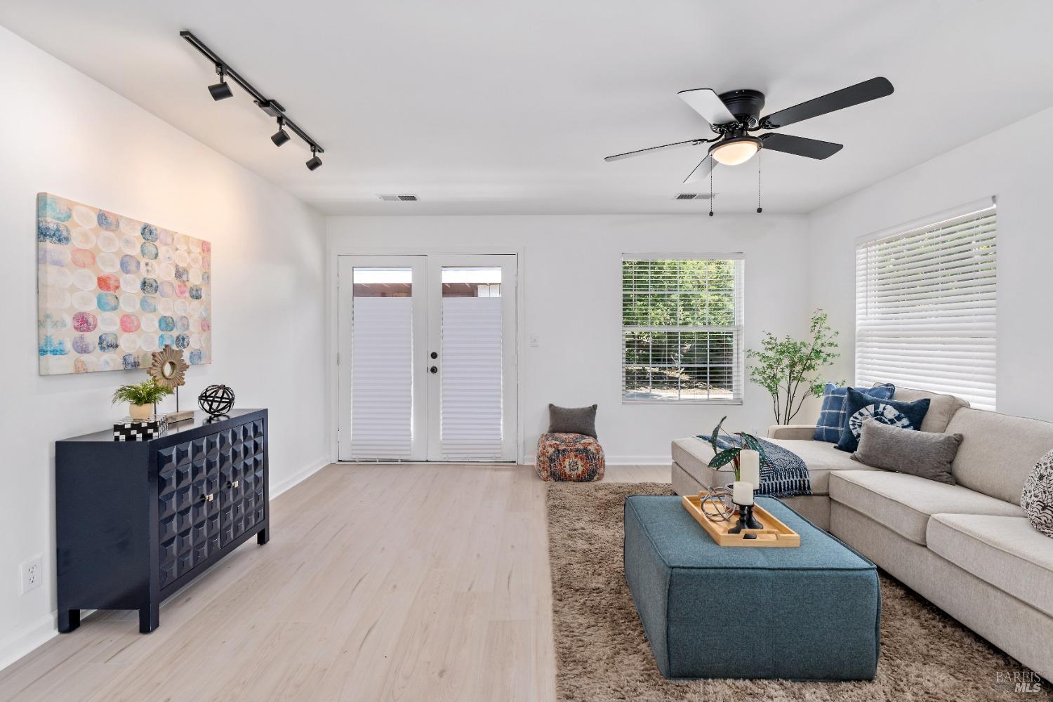 Detail Gallery Image 20 of 45 For 2208 Sacramento St, Vallejo,  CA 94590 - 4 Beds | 2 Baths
