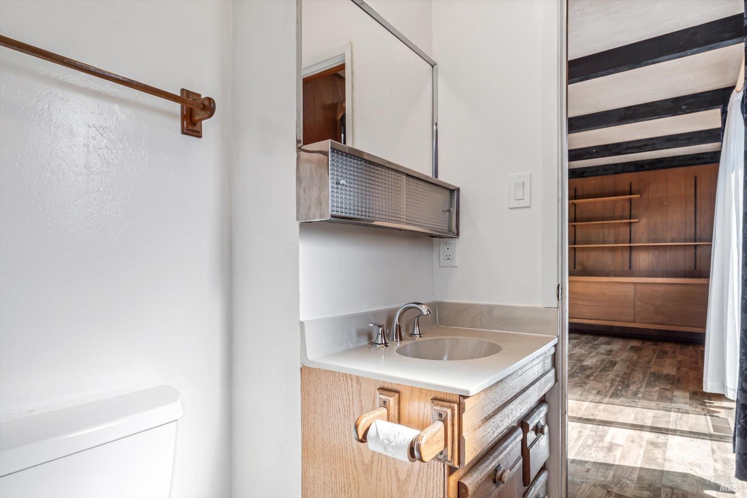 Detail Gallery Image 30 of 34 For 8050 Park Ave, Forestville,  CA 95436 - 3 Beds | 1/3 Baths
