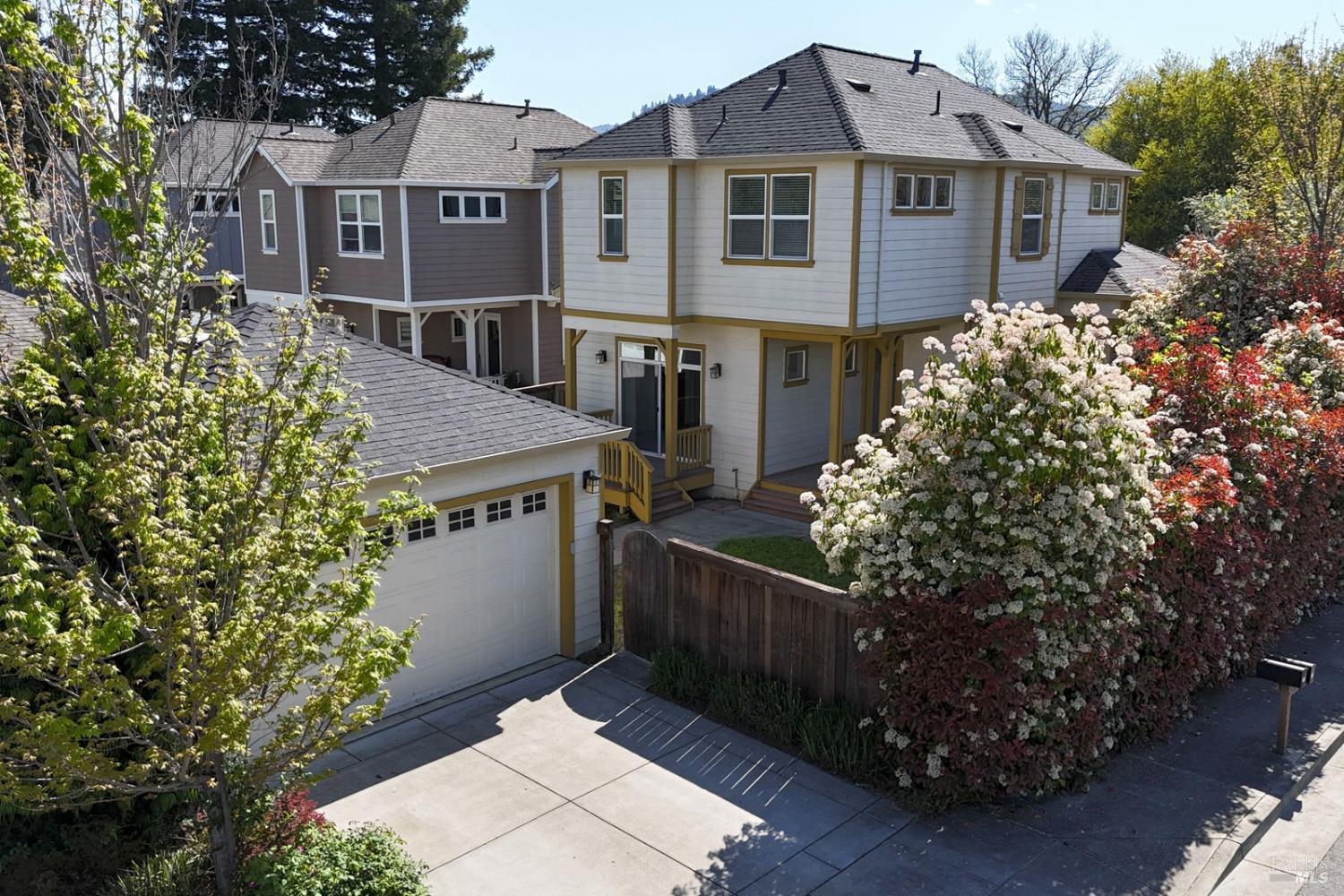 Detail Gallery Image 8 of 49 For 5 Clark Ave, Cloverdale,  CA 95425 - 3 Beds | 2/1 Baths
